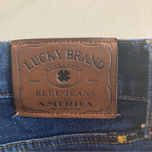LUCKY BRAND Sz 38 x 34” 221  Original Straight Mid Wash 12” Rise Jeans - Picture 5 of 11